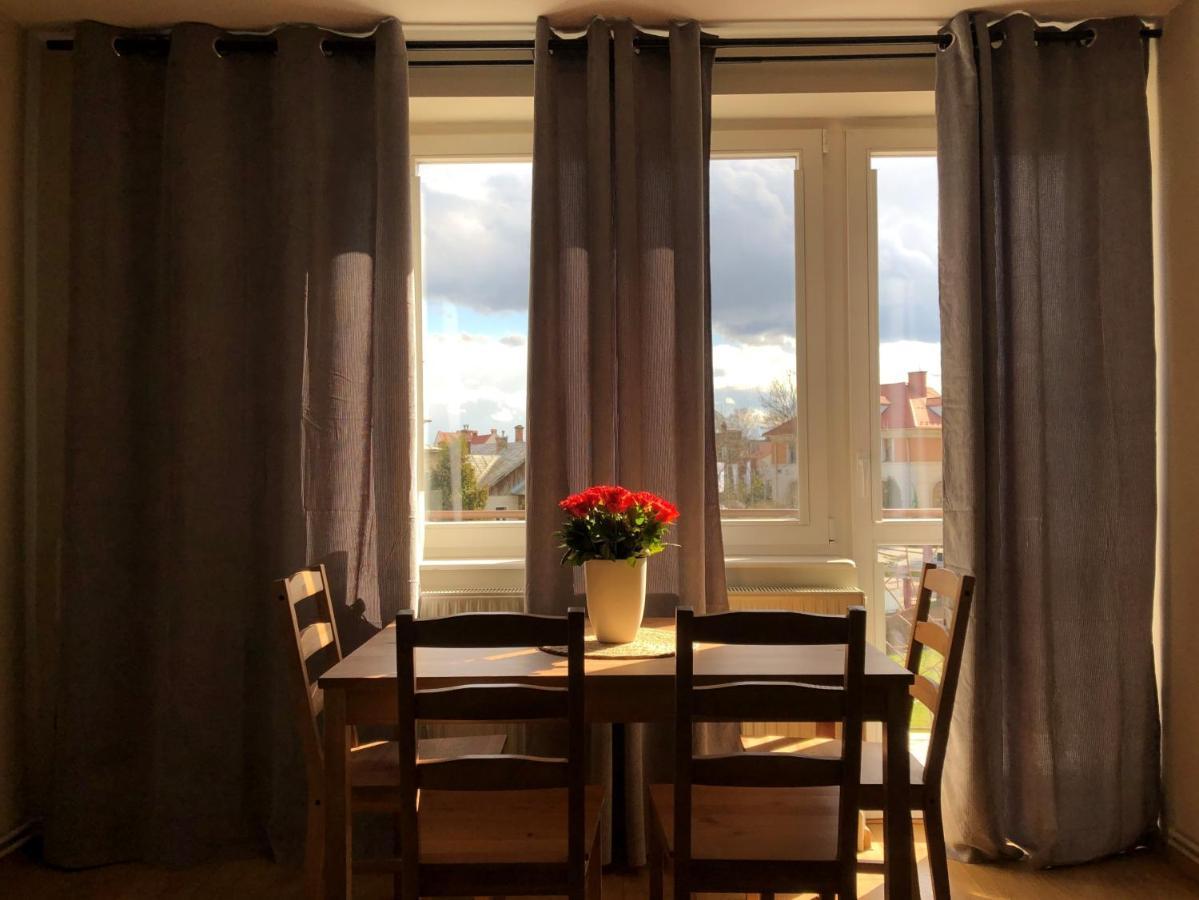Apartament Srodmiescie Кросно Екстер'єр фото