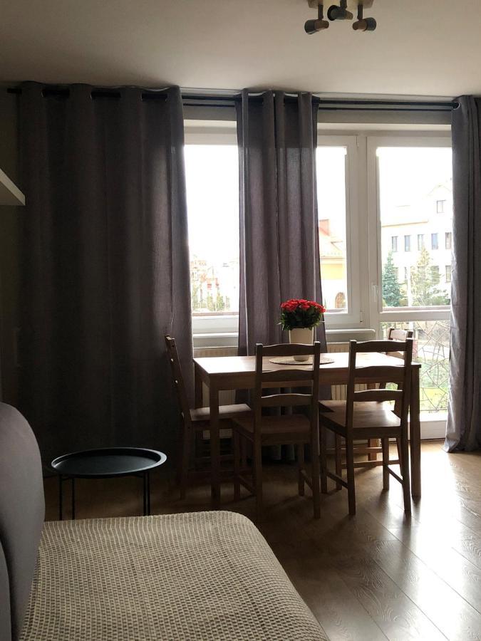 Apartament Srodmiescie Кросно Екстер'єр фото
