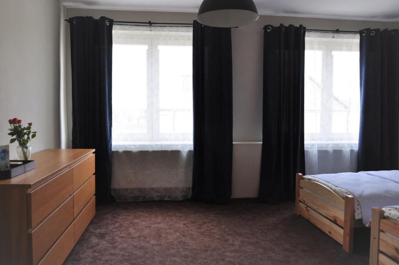 Apartament Srodmiescie Кросно Екстер'єр фото